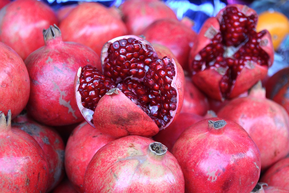 Top 6 Health Benefits Of Pomegranate